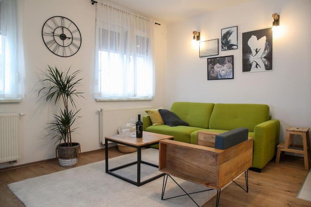 Nusha'S Place Загреб Екстериор снимка